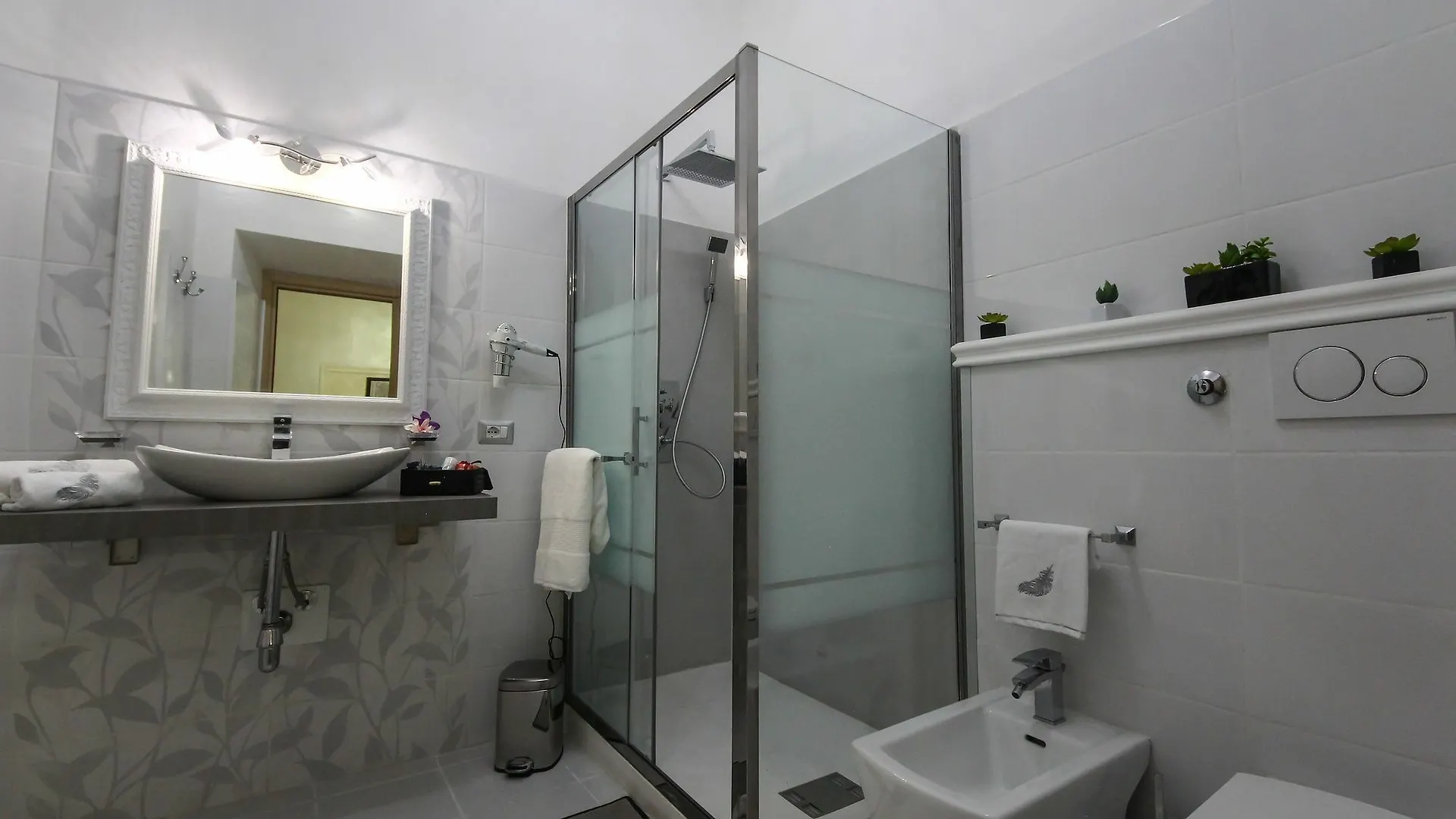 Barberini Dream Guest House Rome Italy